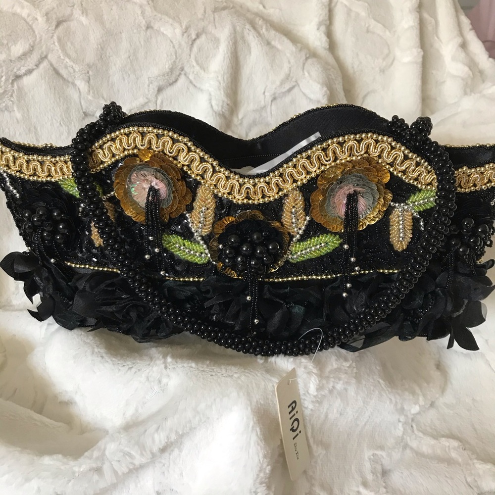 Purse - Picture 2 of 6